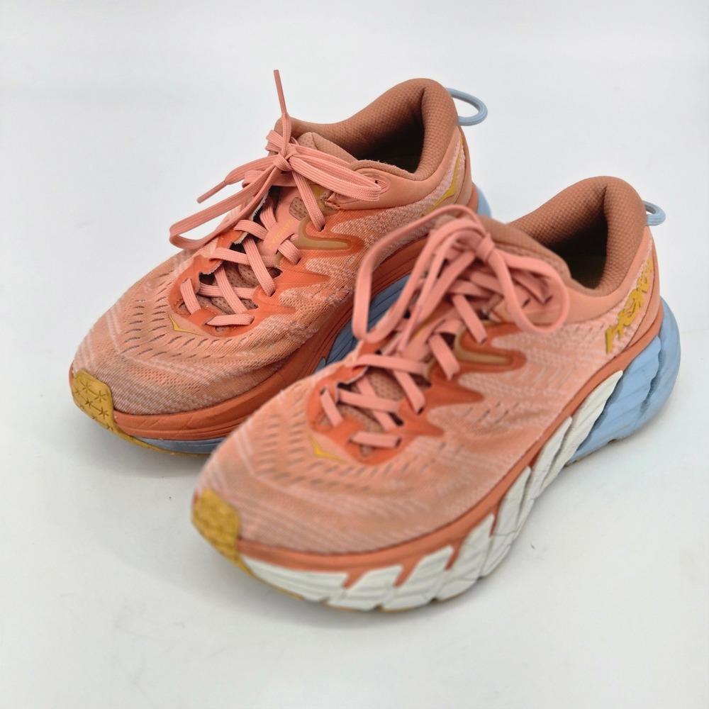 HOKA Arahi 6 Plein Air Blue Fog Peach Coral Max Cushion Running Shoes Womens 7B